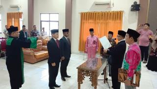 Kakan Kemenag Kampar Lantik Dirhamsyah Sebagai Kasubbag TU dan Fadhli Sebagai Kasi PD Pontren
